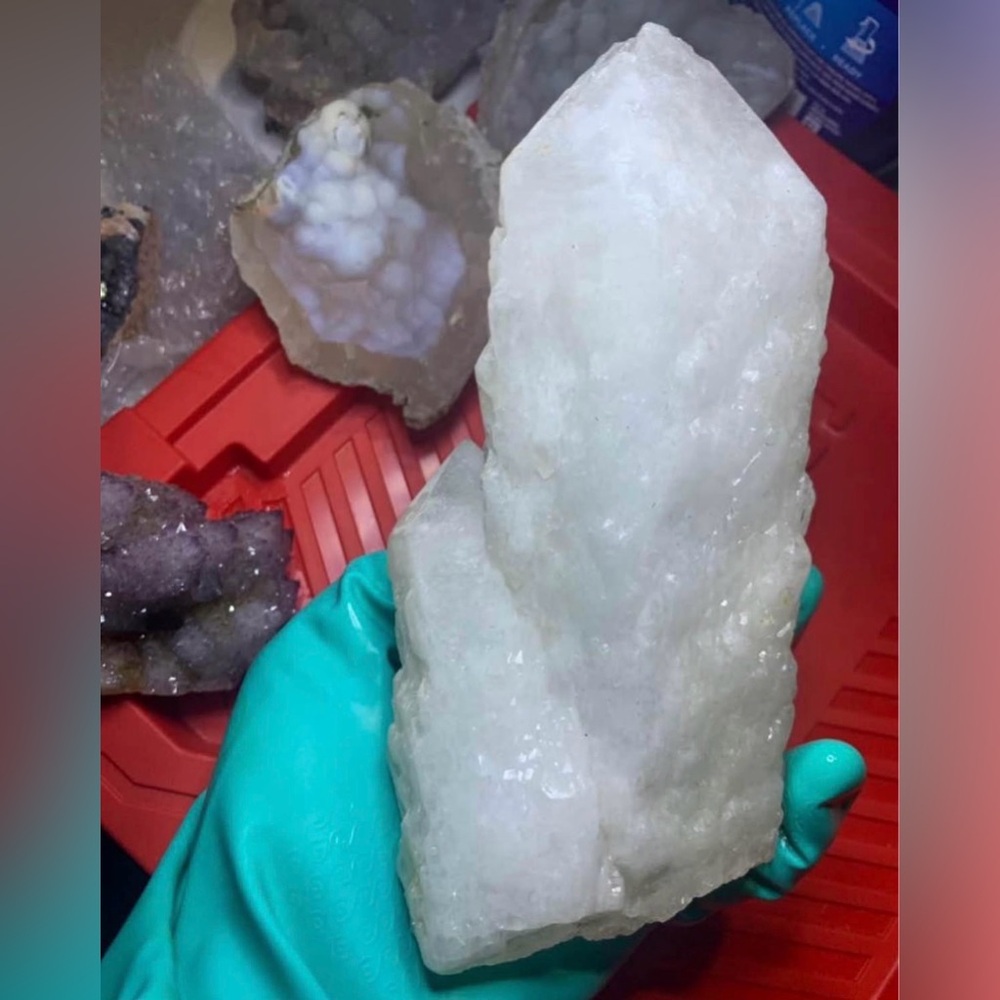 White Crystal Quartz Tower Decorative Accent